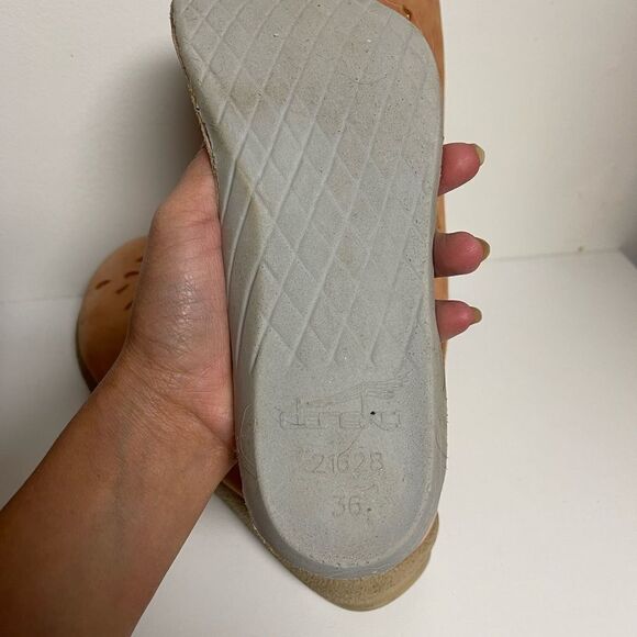 Vintage dansko shoes  - Picture 6 of 8